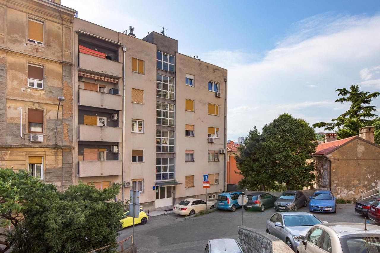 Relax Fiume Apartment Экстерьер фото